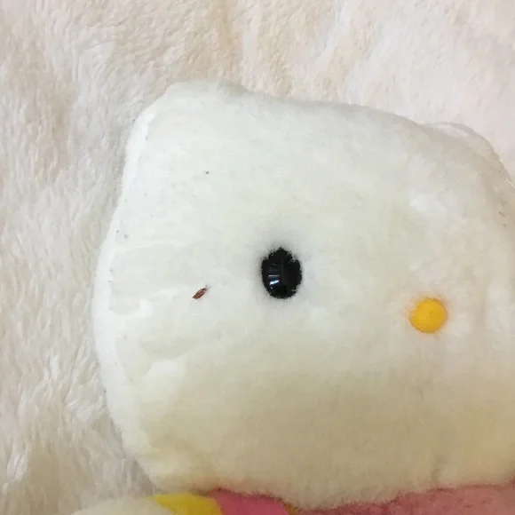 Hello Kitty White and Pink Outfit with Teddy Bear Accent - Picture 7 of 11